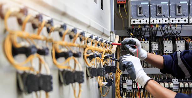 Professional Electrician technician working in Derwood, MD